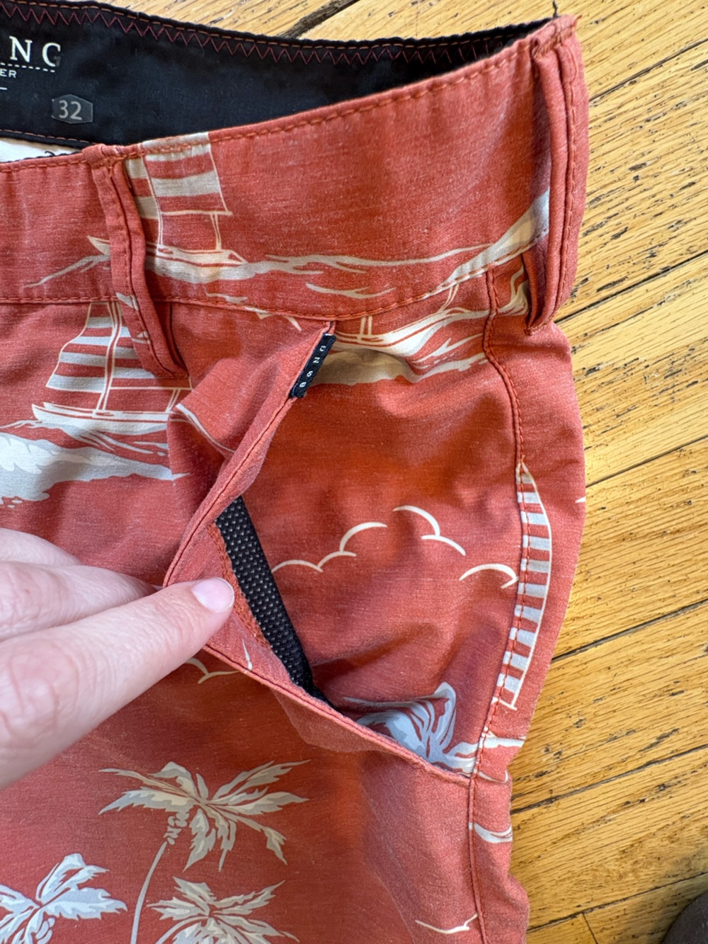 Billabong Rust Orange Palm Print Men's Shorts - Picture 4 of 12